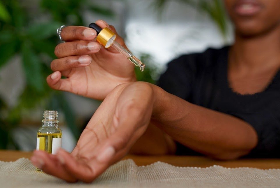 Eczema: Common Symptoms, Causes & Natural Remedies_16
